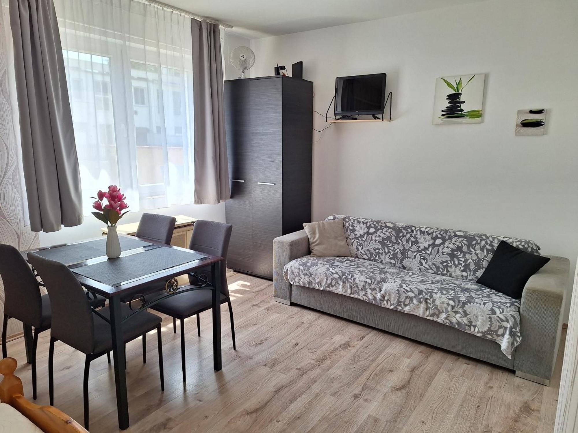 Nikolett Apartman Hajdúszoboszló Eksteriør bilde